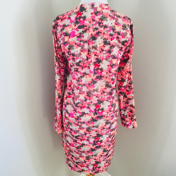 131. Gap T-Shirt Camo Dress - Picture 5 of 6